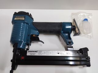 Grapadora Clavadora Neumática 32mm