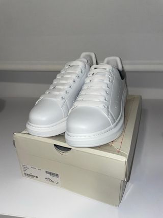 Alexander McQueen Zapatillas Blancas y Negras