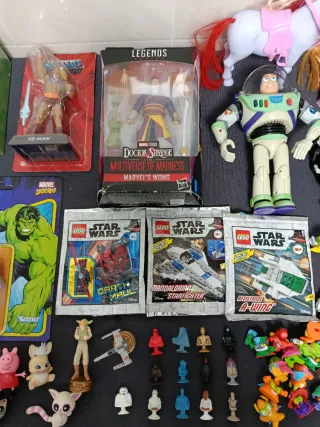 Lote de juguetes variados