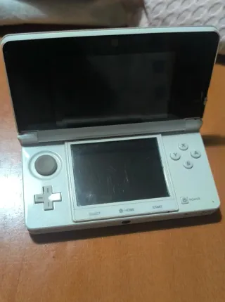 Nintendo 3DS Bianca + 9 Giochi