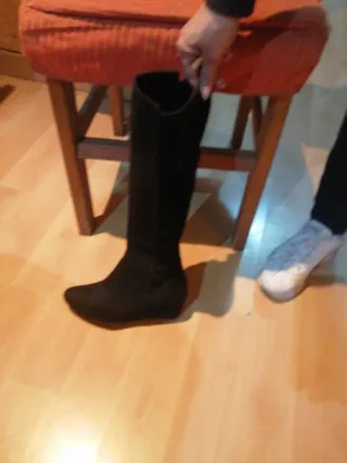 Botas altas negras