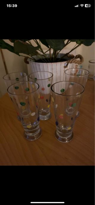 Juego de 5 vasos decorados
