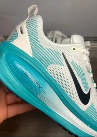 Nike Air Zoom Vomero 18 Talla 38 A Estrenar