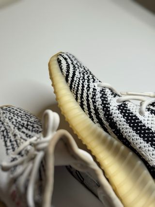 Adidas Yeezy Boost 350 V2 Zebra