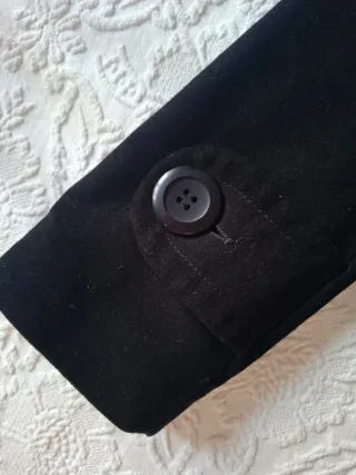 Abrigo negro elegante