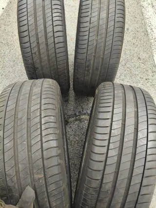 Llantas Aluminio 18 con neumáticos   245/45R18