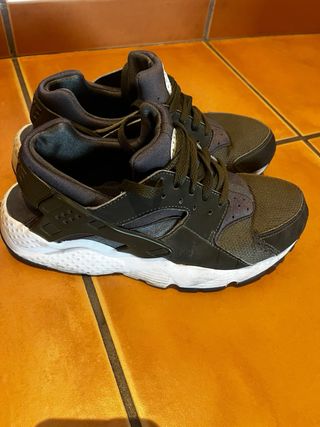 Nike Air Huarache Negro Verde Oliva