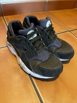 Nike Air Huarache Negro Verde Oliva