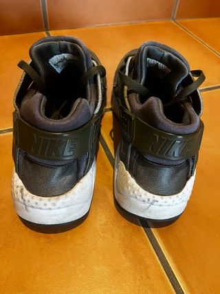 Nike Air Huarache Negro Verde Oliva