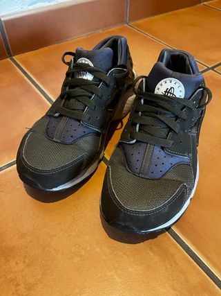 Nike Air Huarache Negro Verde Oliva