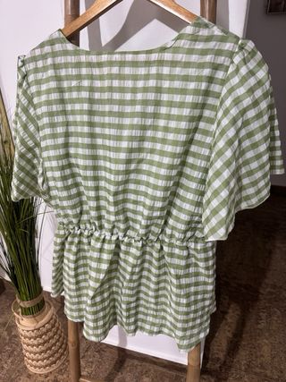 Blusa Vichy Verde y Blanca