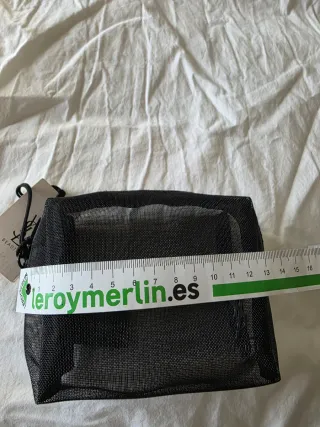 Borsa da toilette Yves Saint Laurent Nero