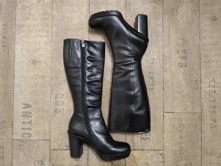 Stivali donna in pelle taglia 38