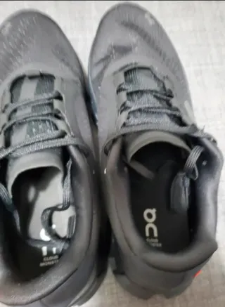 On Cloud Talla 43 Negro A Estrenar