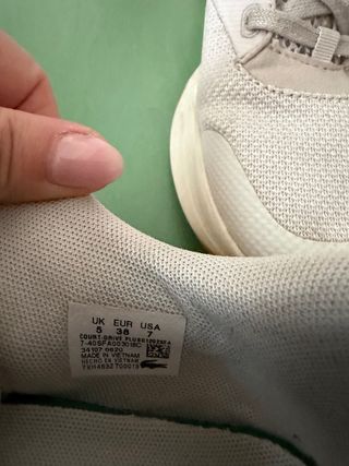 Zapatillas Lacoste Beige/Blanco