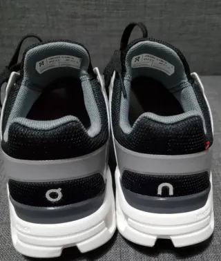 On Running Cloud Talla 43 A Estrenar