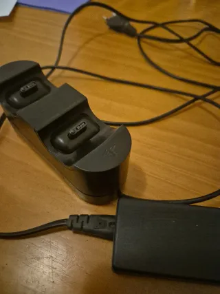 Cargador Doble Mandos PS4 Sony