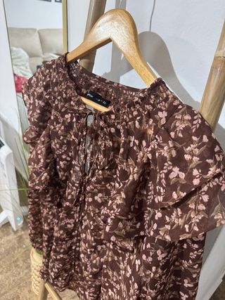 Blusa floral marrón Lefties XL