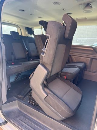 VW Caravelle T7 2.0TDi 150cv automatica