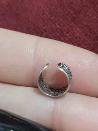 Pendiente plata con diseño floral