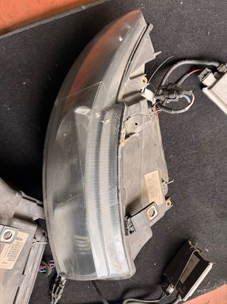 Faros SEAT Leon MK1 (2 unidades)