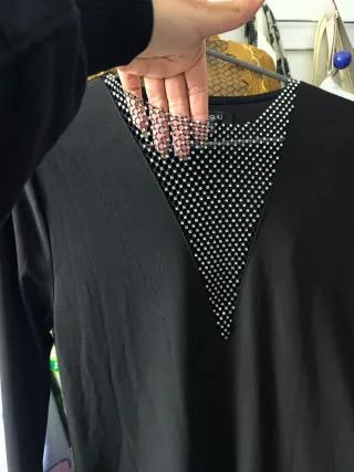 Vestido fiesta corto Amisu negro con brillos