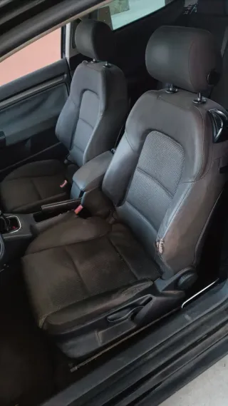 Volkswagen Golf 2004