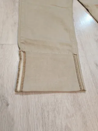 Pantaloni jeans sabbia