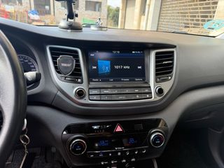 Hyundai Tucson 2017 Simpre en garaje