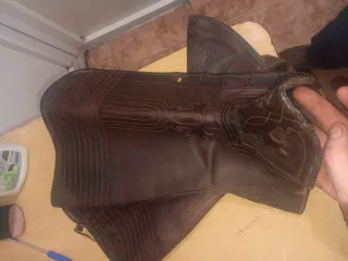 Polaina de equitación de cuero