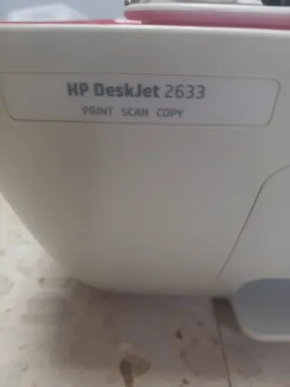 Impresora HP DeskJet 2633 Rosa y Blanca