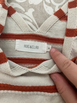 Top de rayas beige y naranja