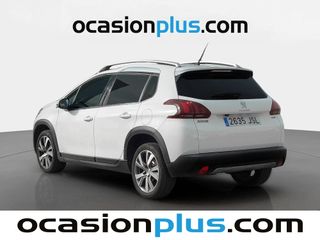 Peugeot 2008 BlueHDi 100 Allure 73 kW (100 CV)