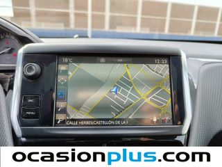 Peugeot 2008 BlueHDi 100 Allure 73 kW (100 CV)