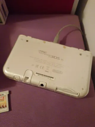 Nintendo 3DS XL Bianca + 5 Giochi