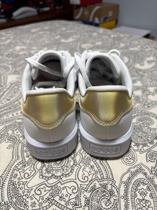 Adidas Court Platform Mujer Talla 39 1/3.