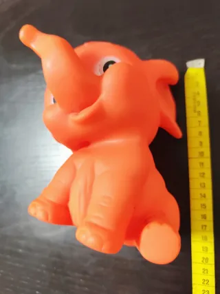Vintage Rubber Toy - Dumbo (70's)