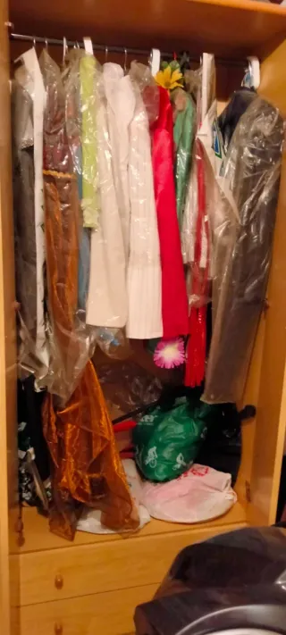 Armario de madera 3 puertas