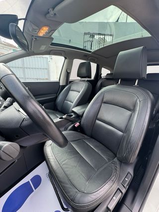 Nissan Qashqai+2 2010