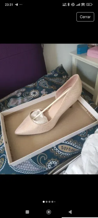 Zapato tacón beige/dorado