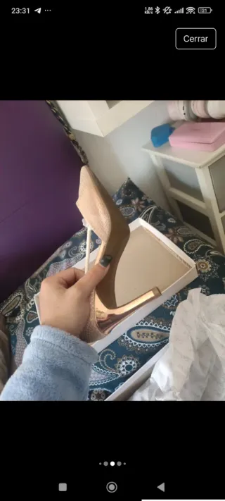 Zapato tacón beige/dorado