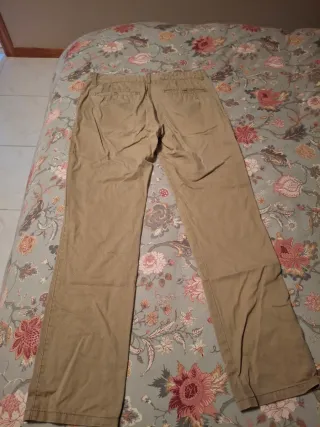 Pantalón marrón