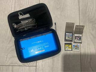 Nintendo 3DS XL Blu + Caricatore e Giochi