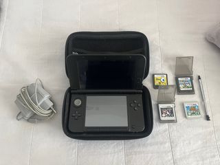 Nintendo 3DS XL Blu + Caricatore e Giochi