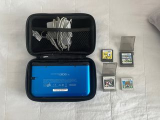 Nintendo 3DS XL Blu + Caricatore e Giochi