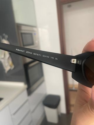 Occhiali da sole Ray-Ban Zena neri