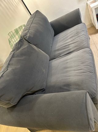Sofá 2 plazas gris tela