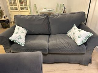 Sofá 2 plazas gris tela