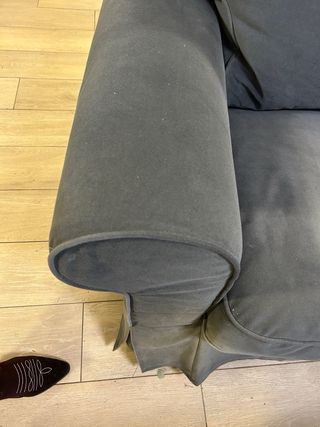 Sofá 2 plazas gris tela