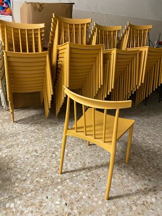 Sillas apilables para terraza o bar